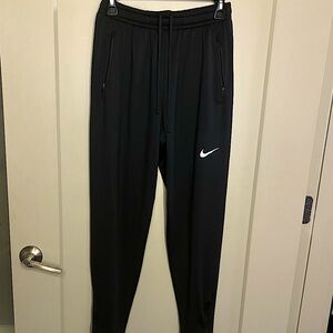 nike joggers